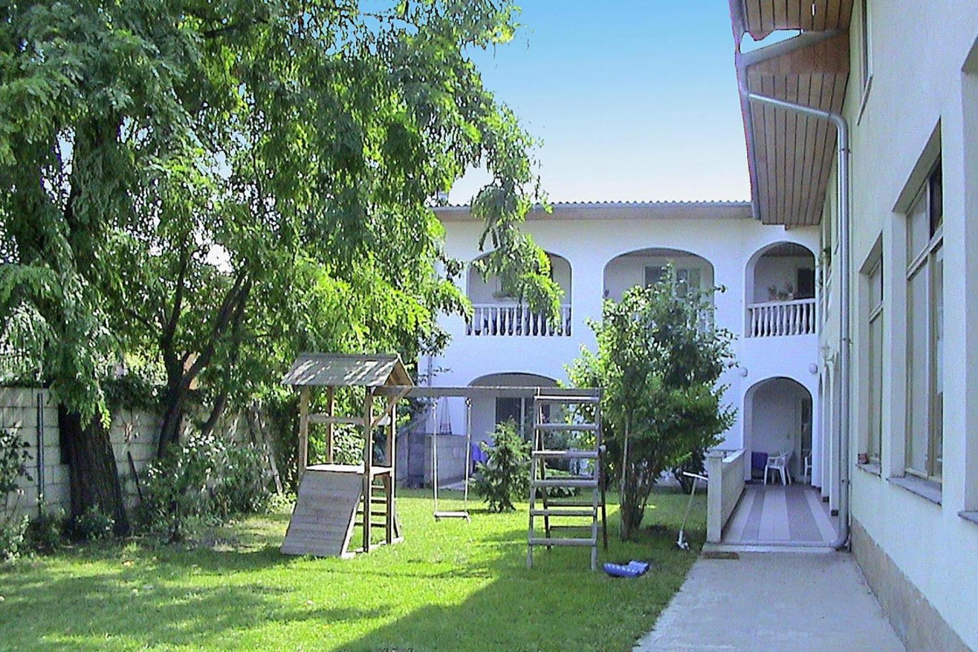 Apartment In Podersdorf Am See With A Bicycle Storage Esterno foto